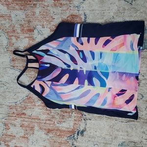 Athleta swim top xl/14